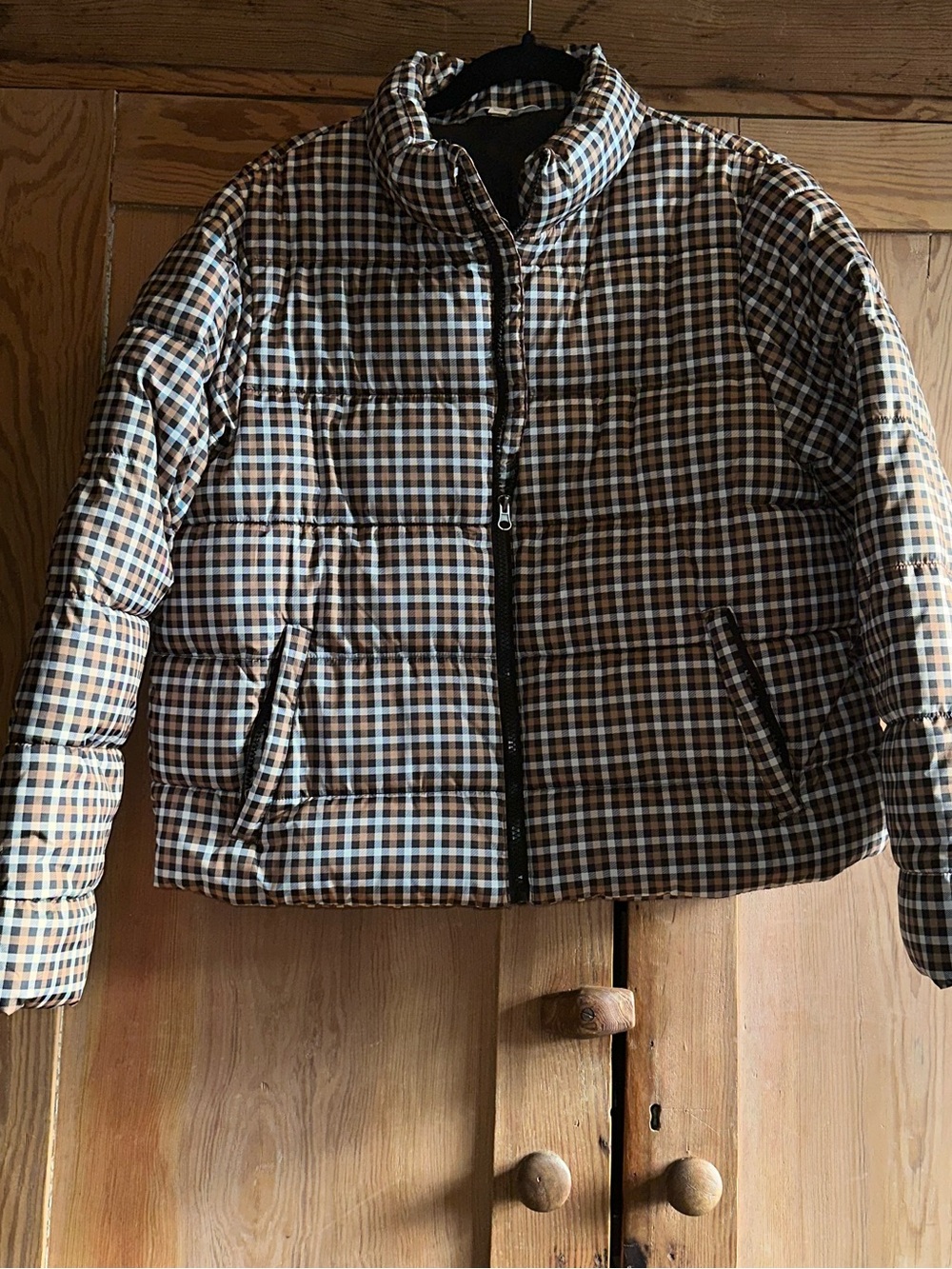 Puffer Coat size Large brown/black plaid